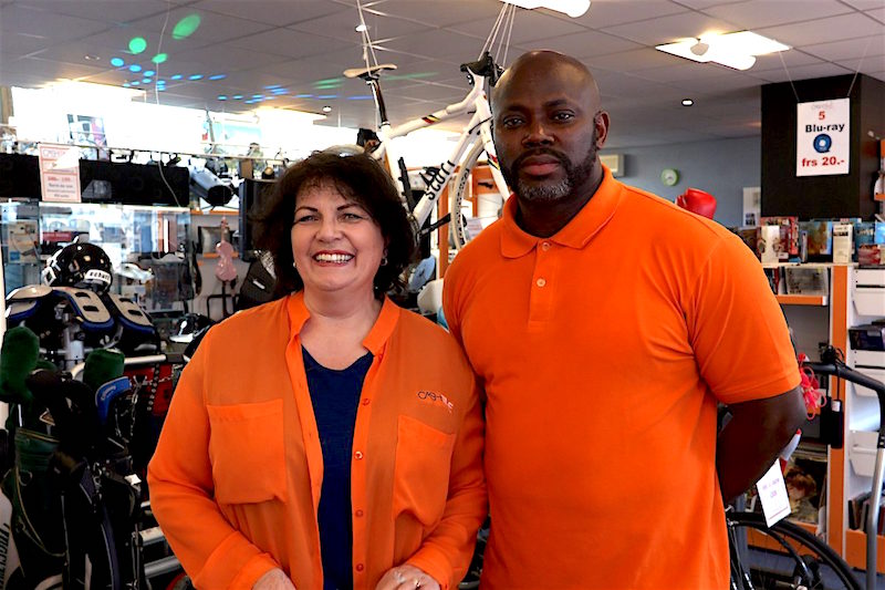 Cash Time - Carla Cantarella - Emmanuel Oshodin © STAN • média suisse • magazine suisse • blogueur suisse