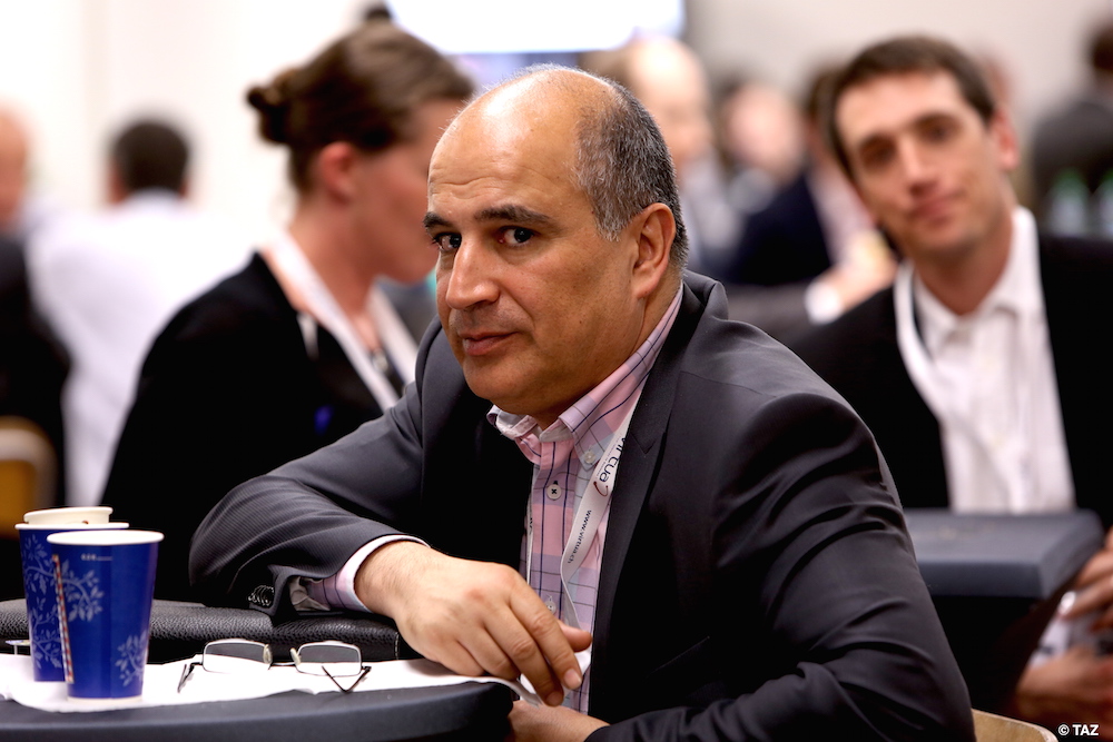 Portrait de Pietro Bongiovanni - MCA Concept © STAN - média suisse - magazine suisse - blogueur suisse