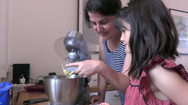 Julian's Kitchen - Zuzana Ooms © STAN # magazine # média # blogueur # influenceur # Suisse #STAN